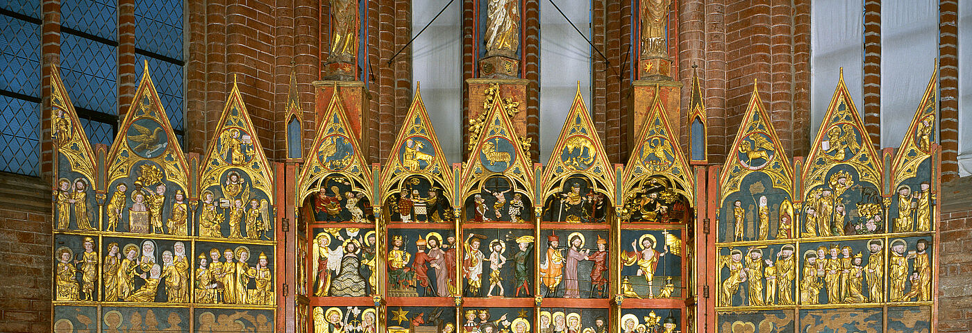 Dreifluegeliger Hochaltar, Klosterkirche Cismar
